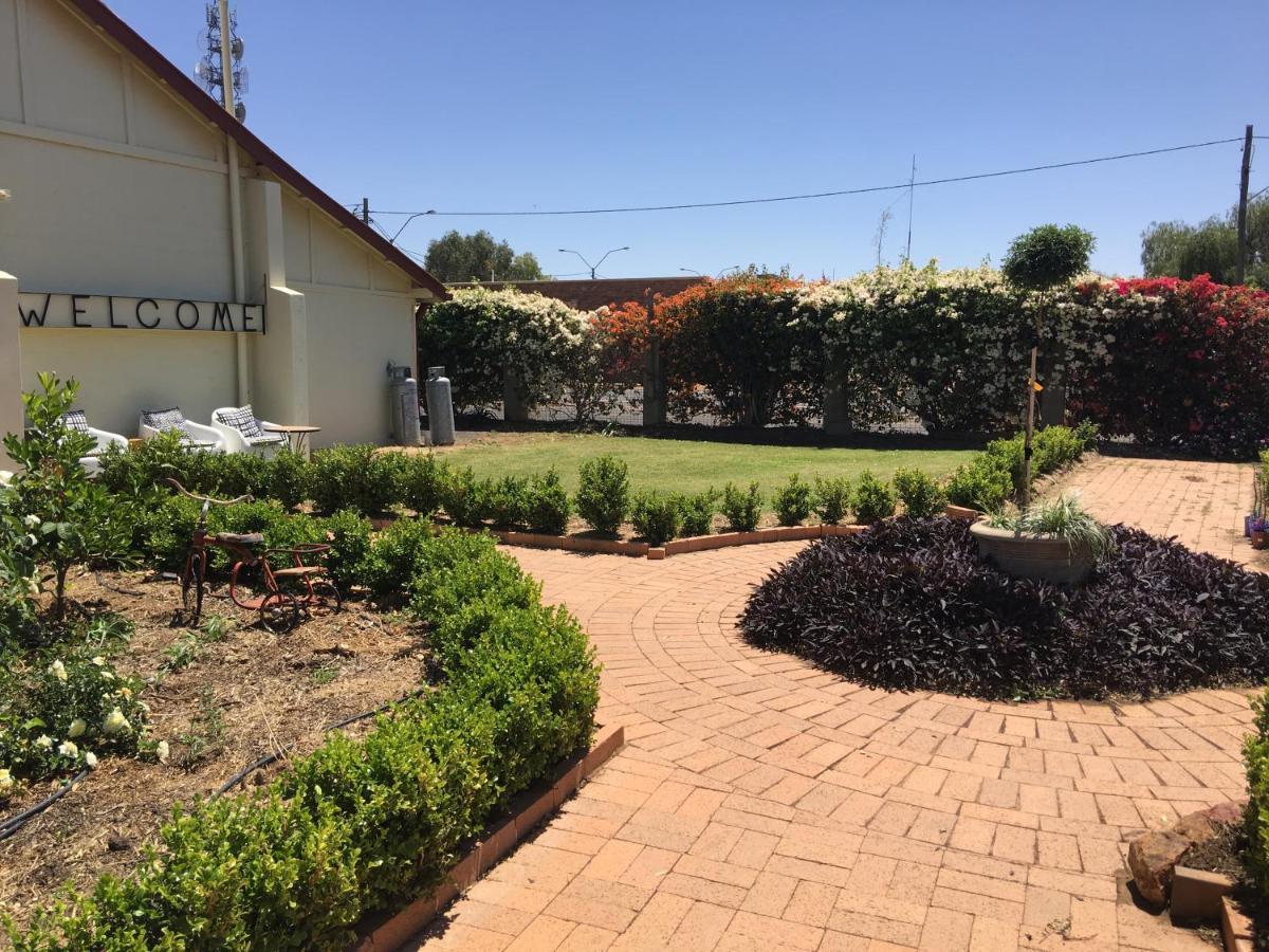 Club Boutique Hotel Cunnamulla Exterior foto